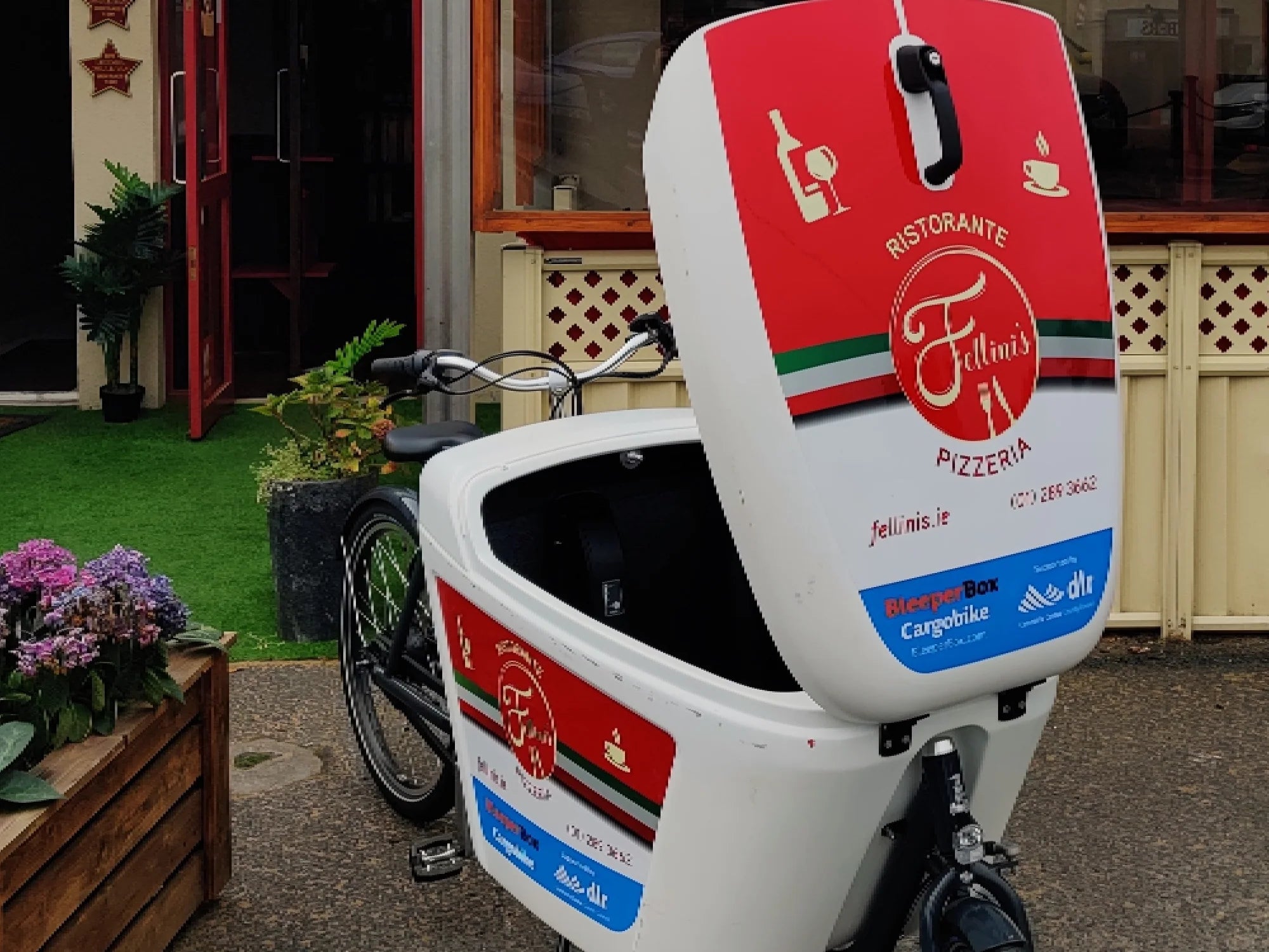 Refurbished Raleigh eCargo Bike | Bleeper Electric Bikes